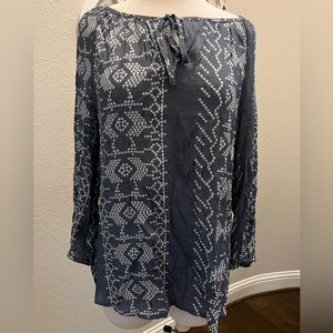 Fred David White & Blue Top